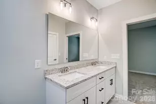 2866 15th Ave Pl SE, Hickory, NC 28602 - Photo 19