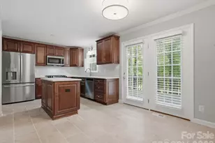 401 Brenwyck Ct, Matthews, NC 28105 - Photo 17