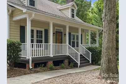 401 Brenwyck Court, Matthews, NC 28105 - Photo 5