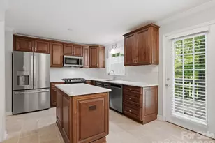 401 Brenwyck Ct, Matthews, NC 28105 - Photo 19