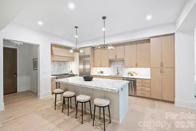 409 Queens Road #301, Charlotte, NC 28207 - Photo 5