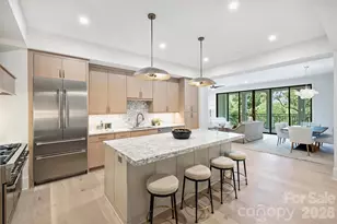 409 Queens Rd, Charlotte, NC 28207 - Photo 11