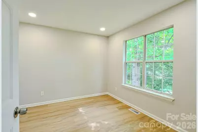 6020 Running Deer Road, Charlotte, NC 28214 - Photo 17