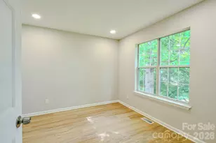6020 Running Deer Rd, Charlotte, NC 28214 - Photo 17