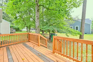 6020 Running Deer Rd, Charlotte, NC 28214 - Photo 19