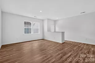 9427 Old Dowd Rd, Charlotte, NC 28214 - Photo 7