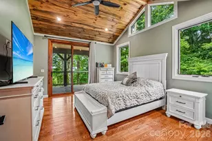 1067 English Ridge Dr, Mars Hill, NC 28754 - Photo 23
