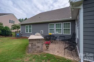 368 Picasso Trl, Mount Holly, NC 28120 - Photo 35