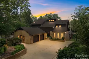 20334 Bethelwood Ln, Cornelius, NC 28031 - Photo 3