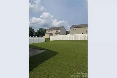 12822 Longstraw Road, Charlotte, NC 28227 - Photo 3