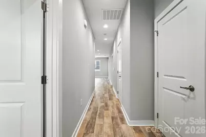 1518 29th Street SE, Hickory, NC 28602 - Photo 5