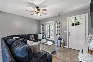 204 Quail Hollow Rd, Marion, NC 28752 - Photo 7