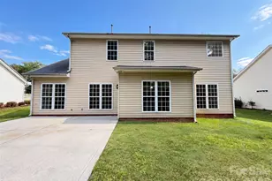 3621 Straussburg Woods Ln, Matthews, NC 28105 - Photo 5