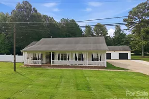 9552 Brief Rd, Charlotte, NC 28227 - Photo 3