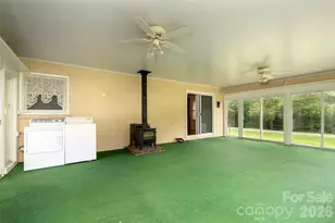 821 Tanasee Gap Rd, Balsam Grove, NC 28708 - Photo 15