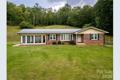 821 Tanasee Gap Road, Balsam Grove, NC 28708 - Photo 1