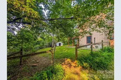 328 Wooded Valley Lane, Burnsville, NC 28714 - Photo 9