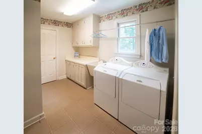 417 Stonecroft Drive SE, Lenoir, NC 28645 - Photo 17