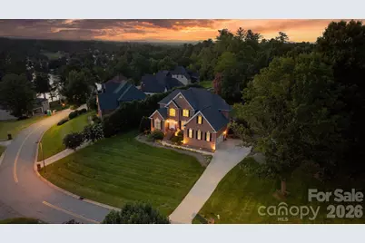 1025 N Shore Drive, Hickory, NC 28601 - Photo 5