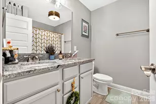 9 Winn St, Greenville, SC 29601 - Photo 17