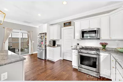 9 Winn Street, Greenville, SC 29601 - Photo 33