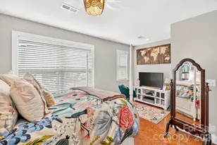 9 Winn St, Greenville, SC 29601 - Photo 33