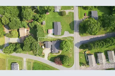2111 24th Street NE, Hickory, NC 28601 - Photo 39