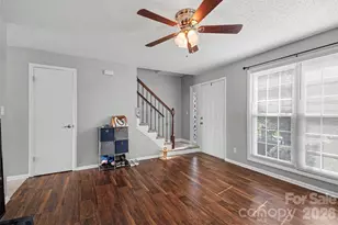 979 Surry Ln, Gastonia, NC 28054 - Photo 5