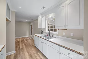 5408 Mallard Ln, Gastonia, NC 28052 - Photo 9
