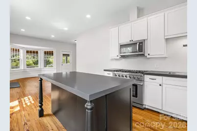 143 Broadway Avenue, Tryon, NC 28782 - Photo 15