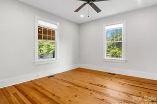 143 Broadway Ave, Tryon, NC 28782 - Photo 21