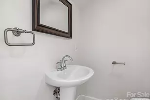 143 Broadway Ave, Tryon, NC 28782 - Photo 27