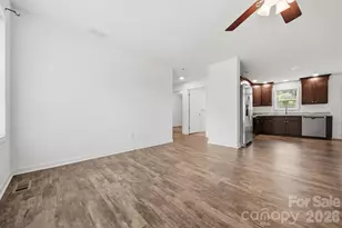 117 Falls St, Morganton, NC 28655 - Photo 3