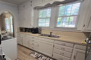 1466 White Oak Ave, Albemarle, NC 28001 - Photo 11