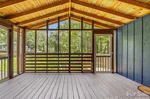 468 Governors View Rd, Asheville, NC 28805 - Photo 19