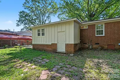 4421 Knollcrest Drive, Charlotte, NC 28208 - Photo 39