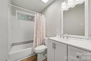 4421 Knollcrest Dr, Charlotte, NC 28208 - Photo 23