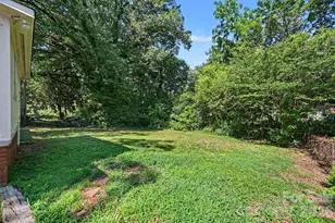 4421 Knollcrest Dr, Charlotte, NC 28208 - Photo 41