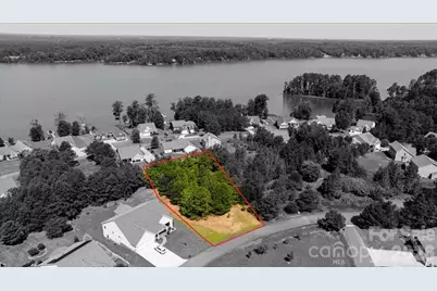 11222 Island View Lane, Lancaster, SC 29720 - Photo 5