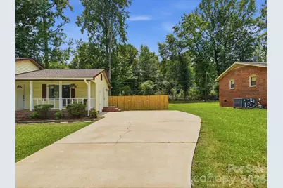 1517 Chandler Place, Lancaster, SC 29720 - Photo 5