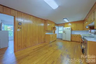 1169 Burkehurst Ave, Morganton, NC 28655 - Photo 9
