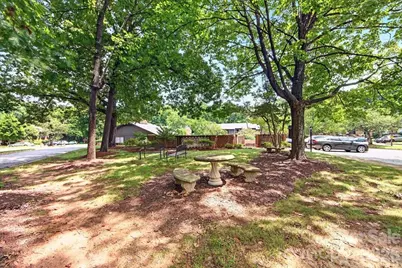 5811 Sharon Road #F, Charlotte, NC 28210 - Photo 43