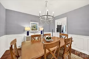 5811 Sharon Rd, Charlotte, NC 28210 - Photo 9