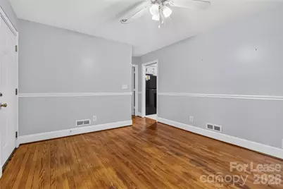 1634 Van Buren Avenue, Charlotte, NC 28216 - Photo 7