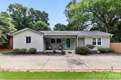 1016 Dresden Drive W, Charlotte, NC 28205 - Photo 1