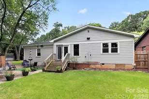 1016 Dresden Dr W, Charlotte, NC 28205 - Photo 29