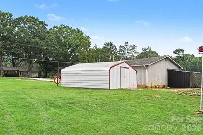 225 Oliphant Road, Mooresville, NC 28115 - Photo 21
