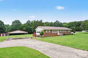 225 Oliphant Rd, Mooresville, NC 28115 - Photo 25