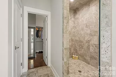 2914 Windsor Avenue, Charlotte, NC 28209 - Photo 29
