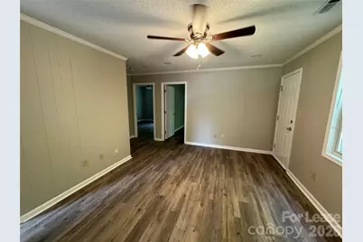 313 E Washington Avenue #B, Bessemer City, NC 28016 - Photo 3